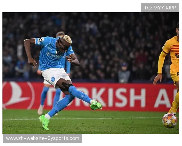 伯恩利福斯特脚下处理更稳健，短传配合极清晰